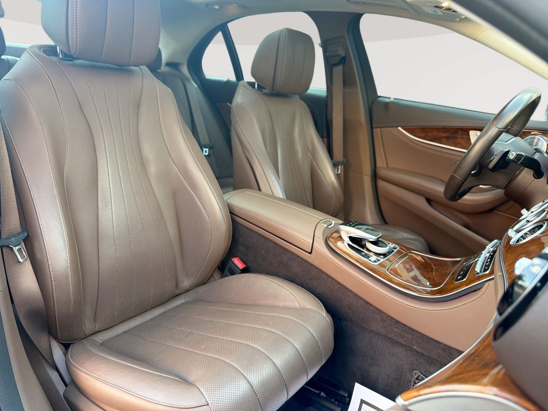 Used 2019 Mercedes-Benz E 450 4MATIC Sedan image 28