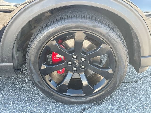 Certified 2022 Ford Explorer ST w/ ST Street Pack image 12