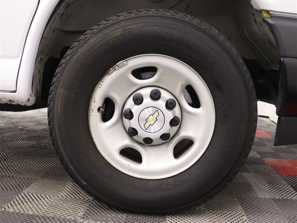 Used 2022 Chevrolet Express 2500 Extended w/ Enhanced Convenience Package RWD image 39