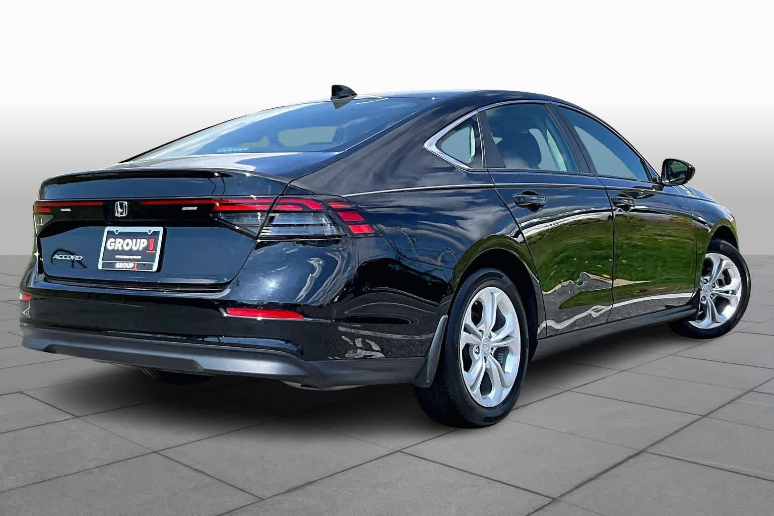 Used 2024 Honda Accord LX image 12