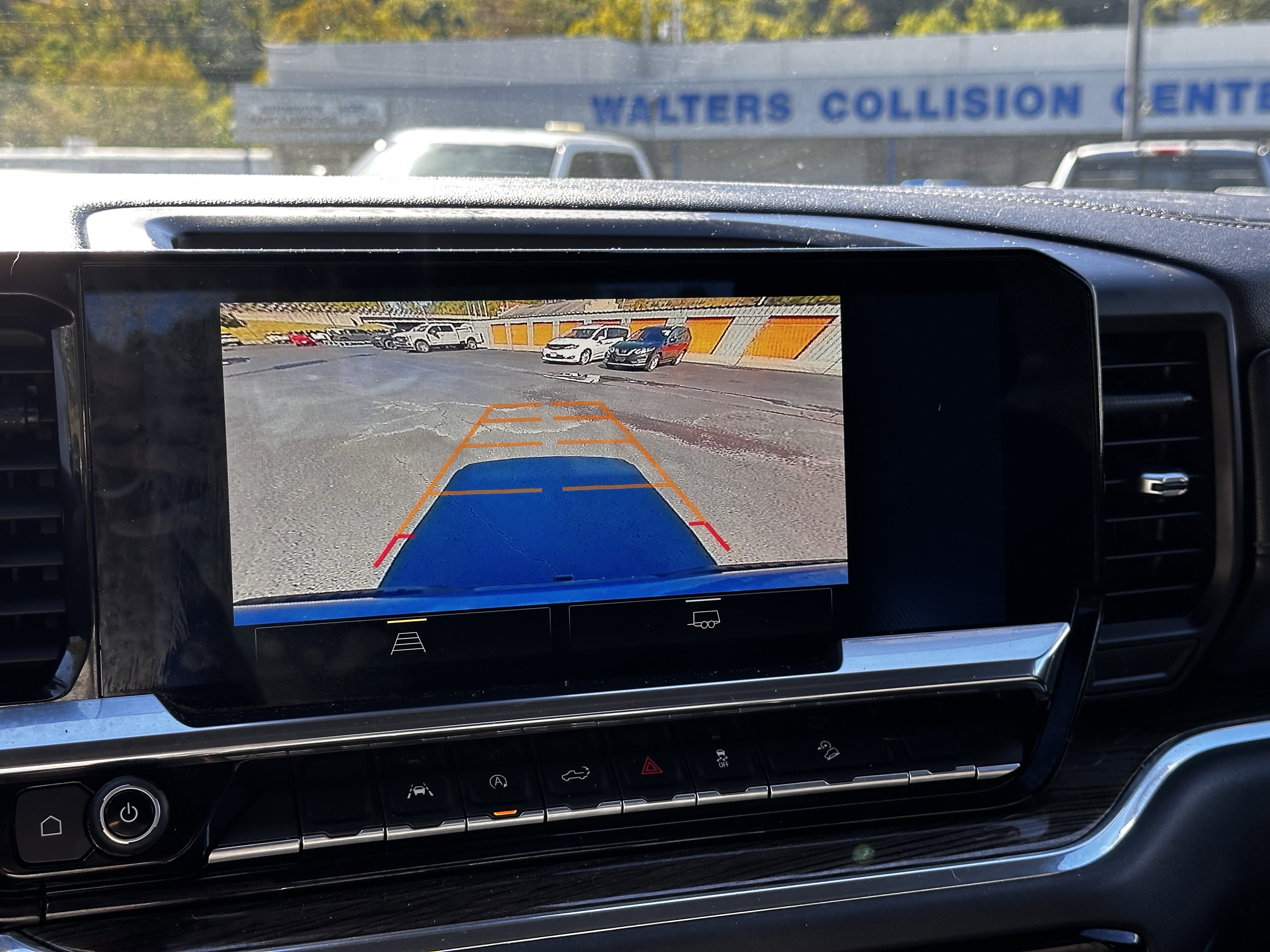 Used 2022 Chevrolet Silverado 1500 LT Trail Boss image 14