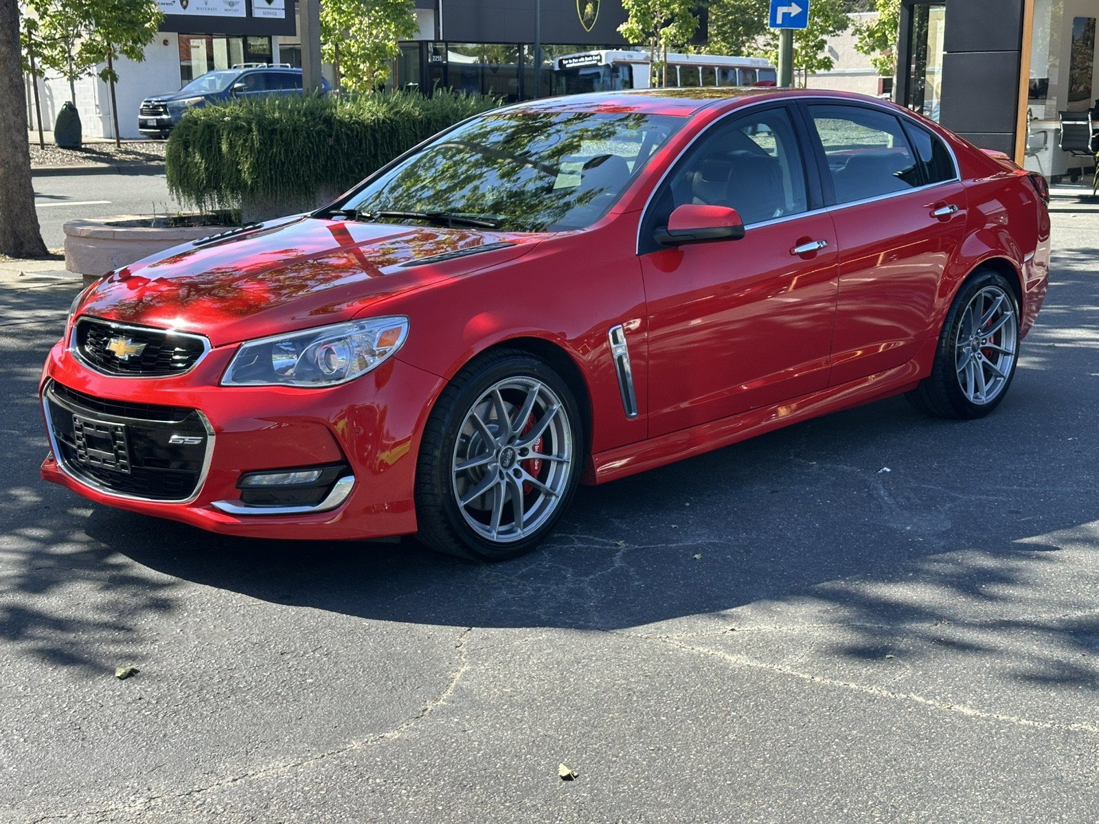 Used 2017 Chevrolet SS RWD image 5