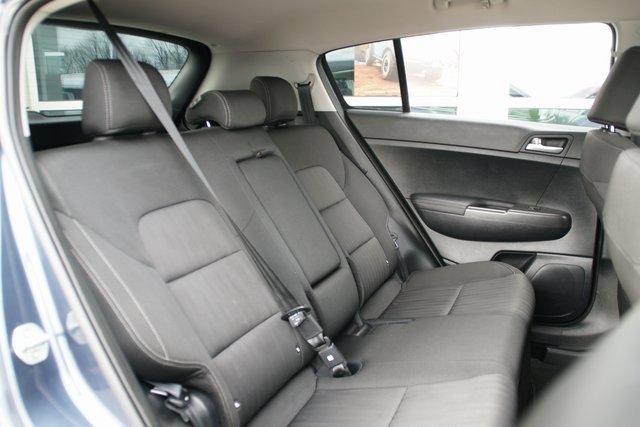 Used 2022 Kia Sportage LX image 28