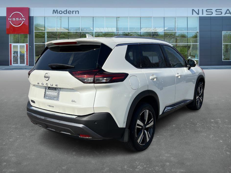 Certified 2023 Nissan Rogue SL w/ SL Premium Package image 5