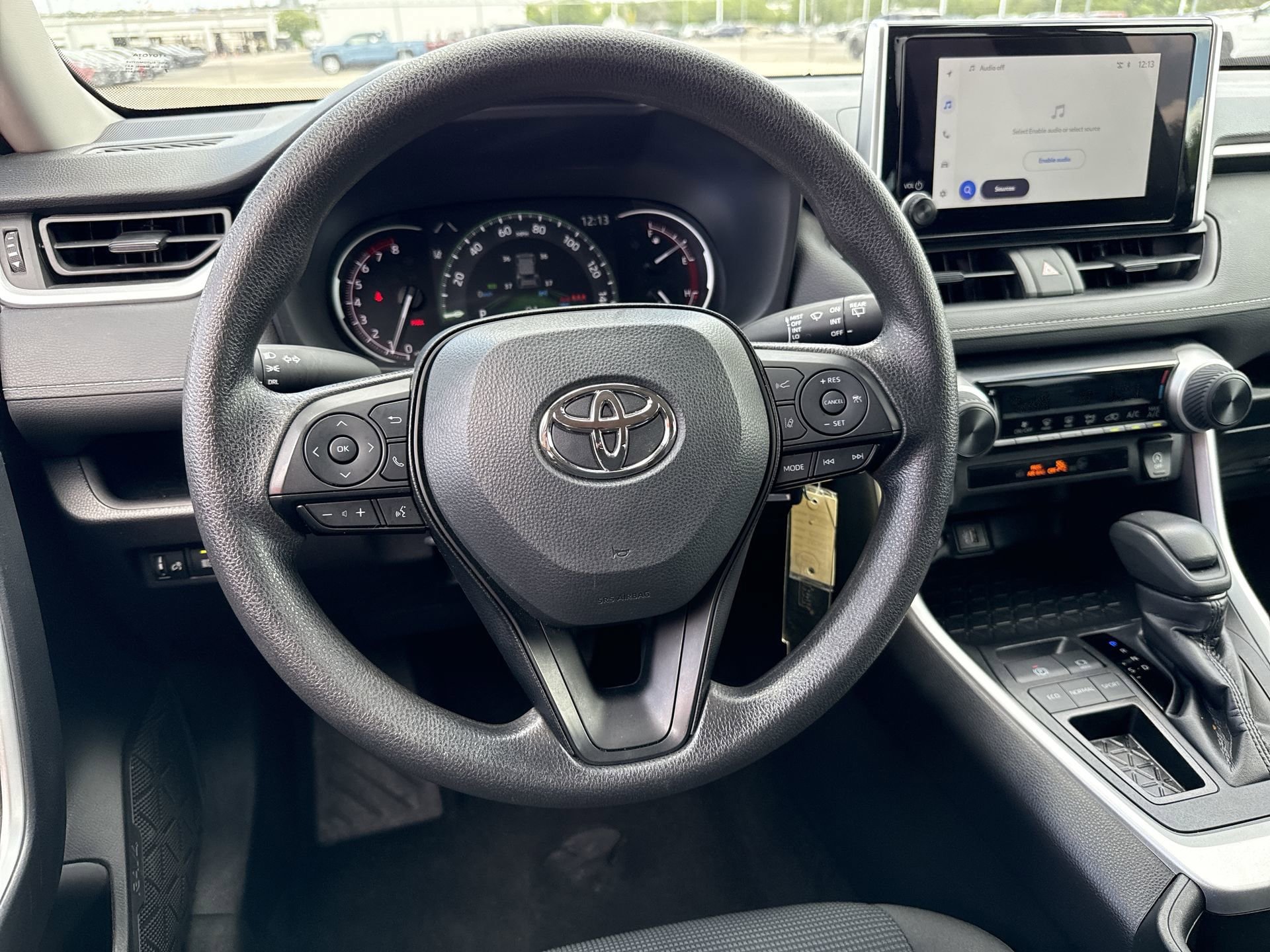 Certified 2025 Toyota RAV4 LE FWD image 11