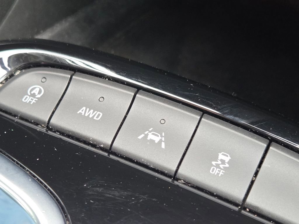 Used 2022 Buick Encore GX Preferred w/ Cold Weather Comfort Package AWD/4WD image 9