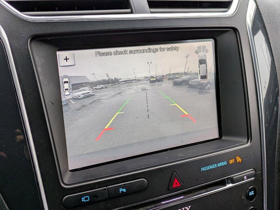 Used 2018 Ford Explorer Sport w/ Equipment Group 401A image 25