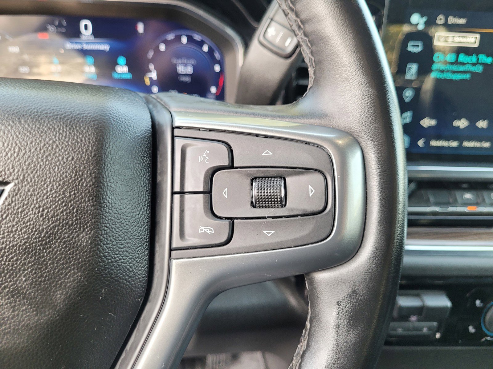 Used 2024 Chevrolet Silverado 1500 RST w/ Z71 Off-Road Package image 21