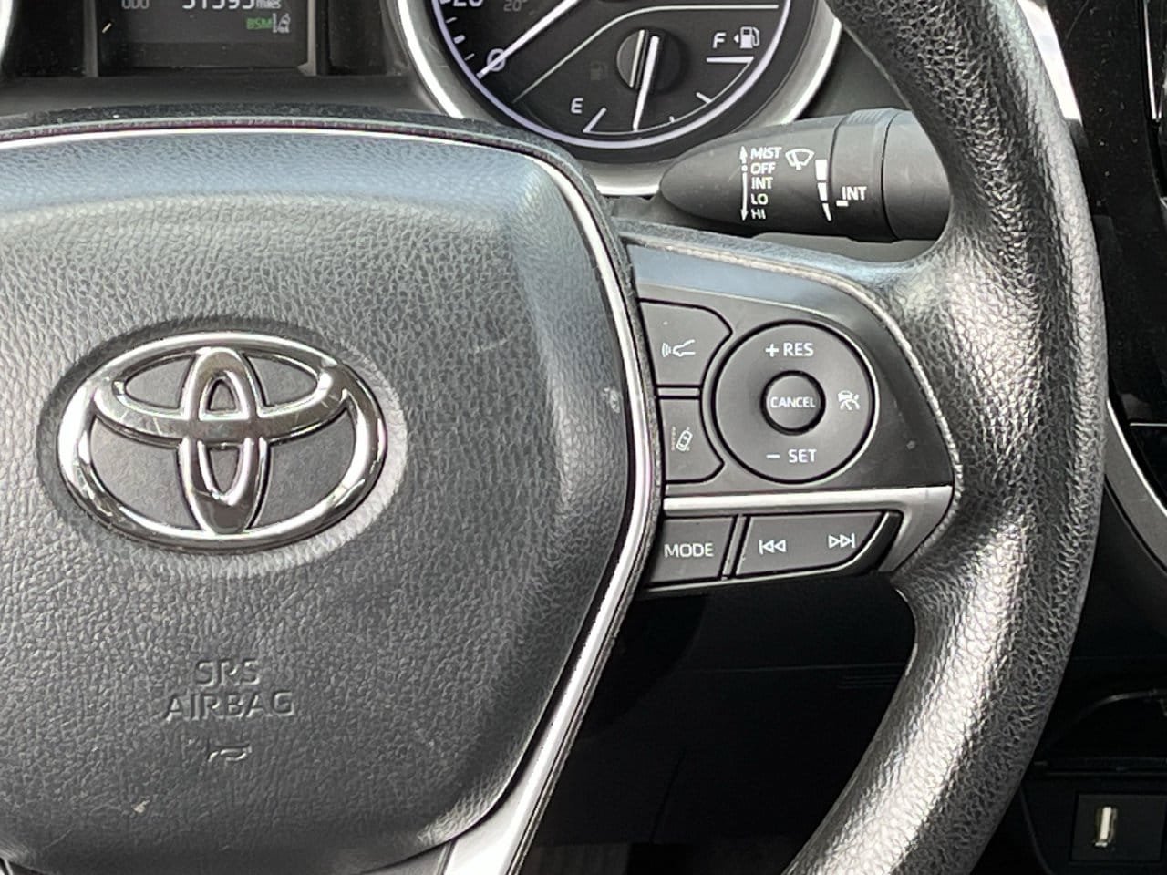 Used 2024 Toyota Camry LE w/ Convenience Package FWD image 14