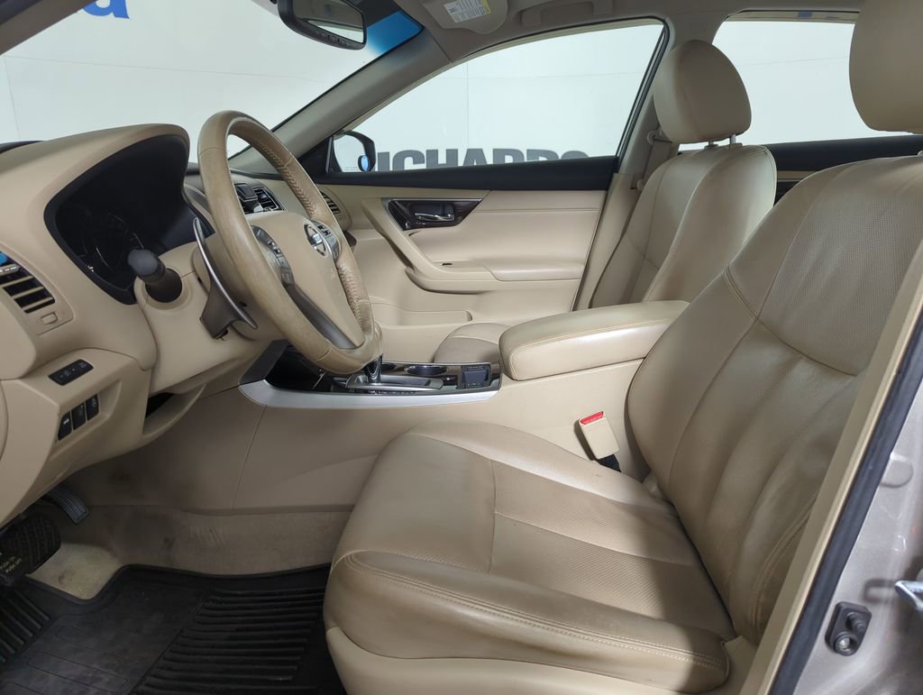 Used 2014 Nissan Altima 3.5 SL w/ Technology Package image 7