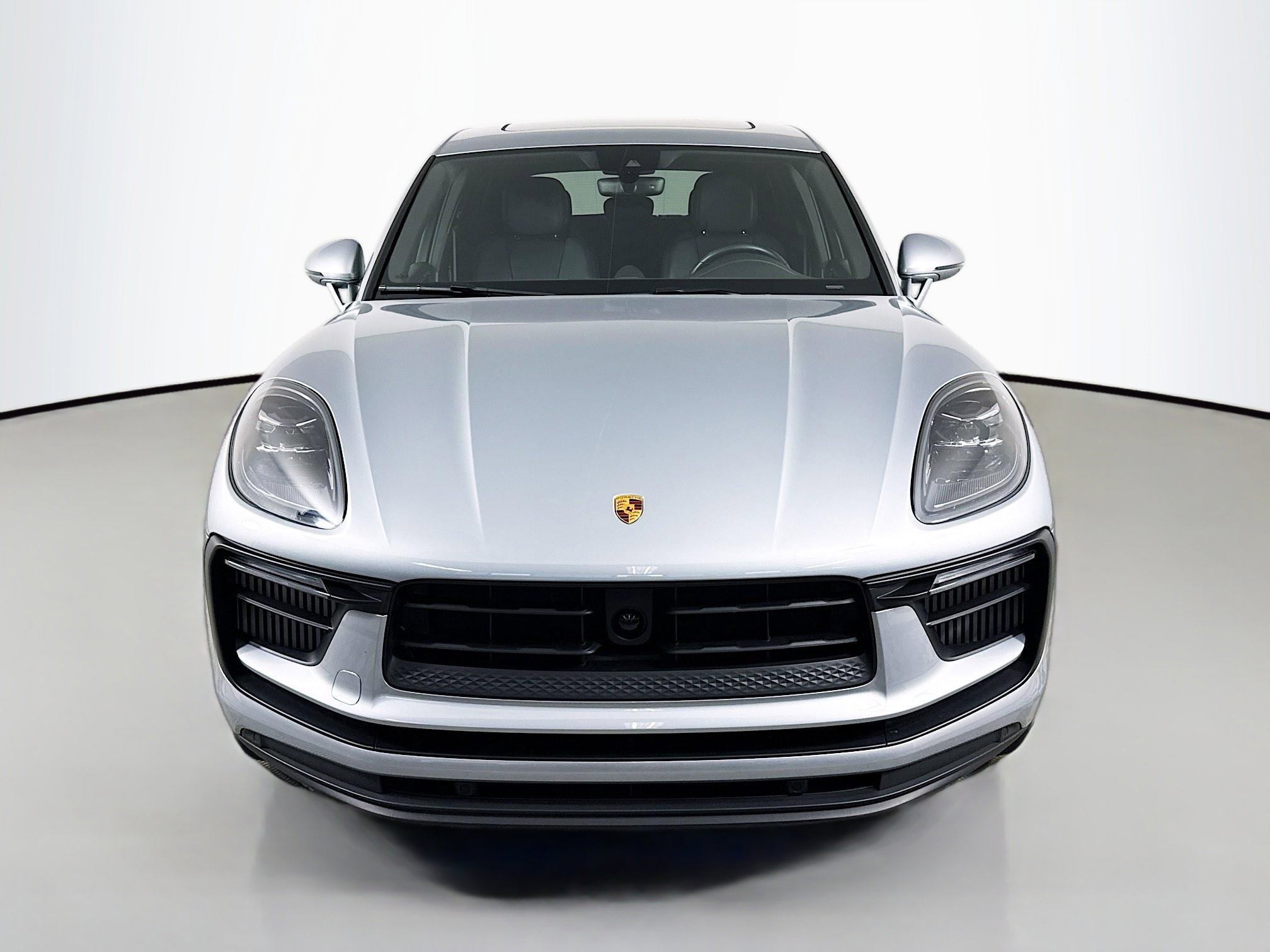 Used 2023 Porsche Macan S image 6