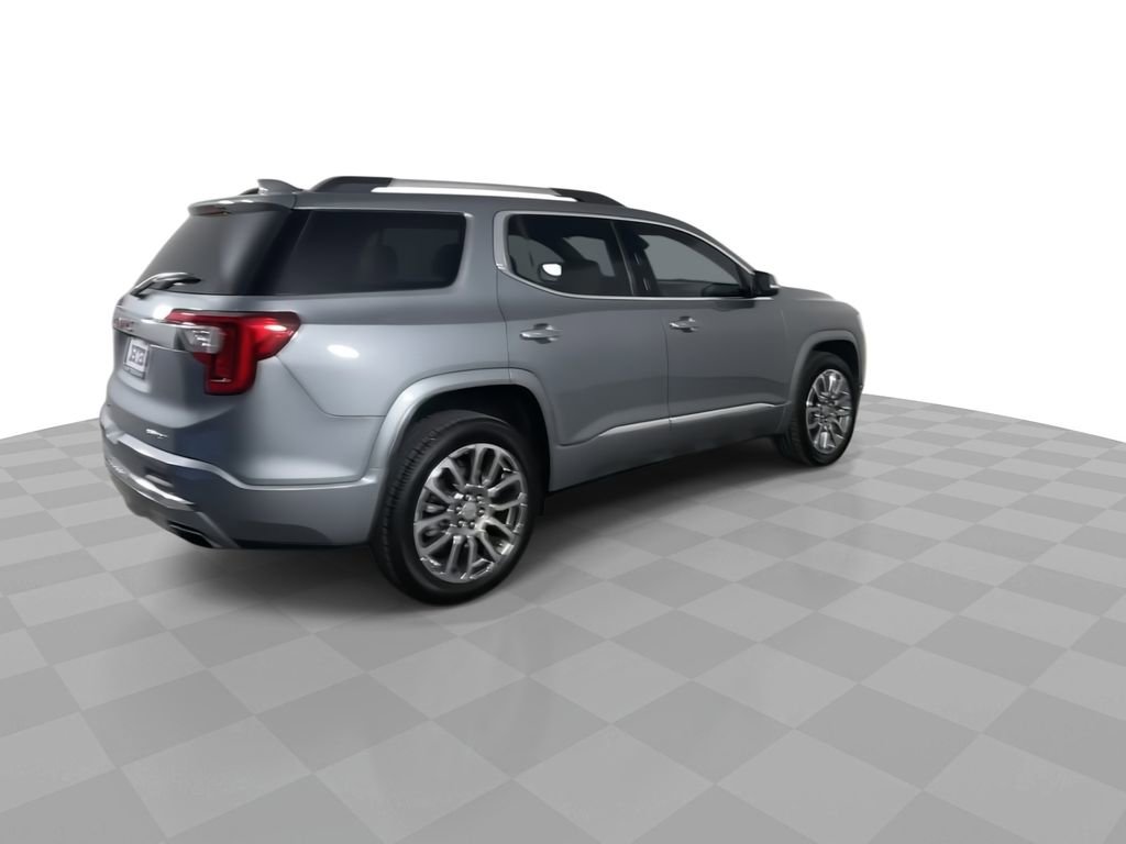 Used 2023 GMC Acadia Denali w/ Denali Ultimate Package image 8
