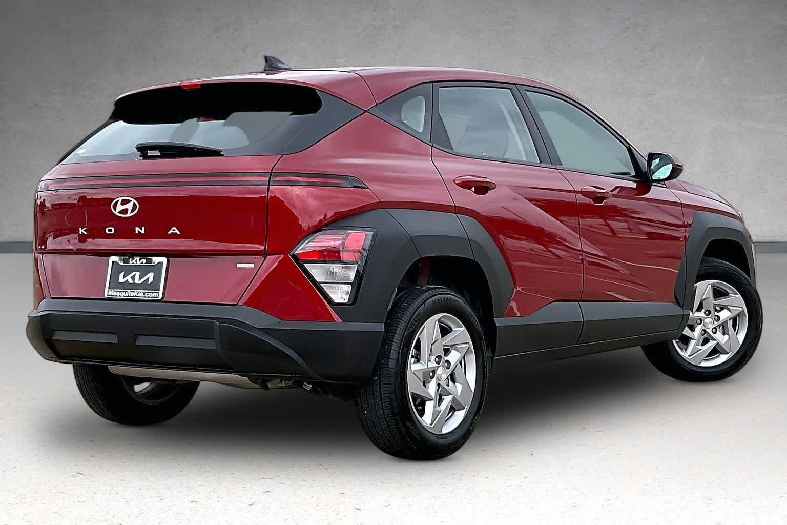 Used 2024 Hyundai Kona SE AWD/4WD image 22