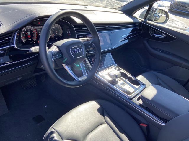 Used 2025 Audi Q7 3.0T Premium image 23