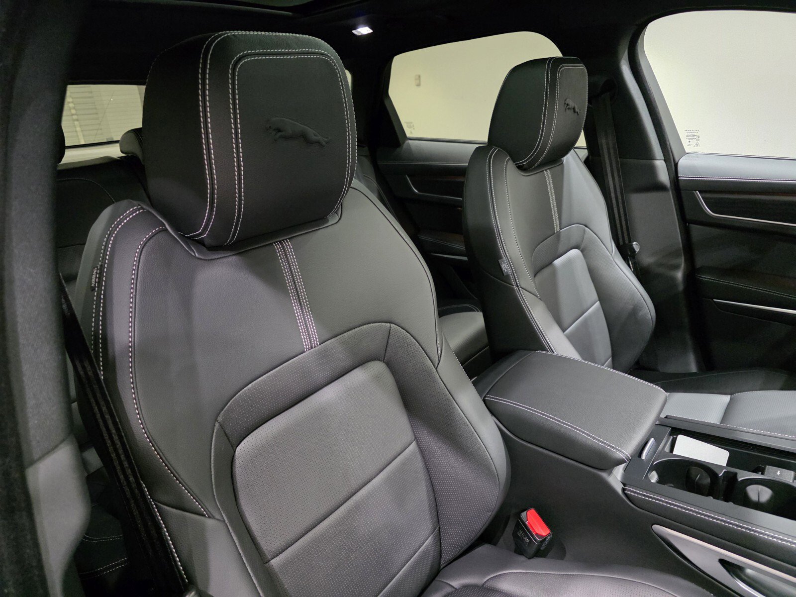 New 2026 Jaguar F-PACE R-Dynamic S AWD/4WD image 24