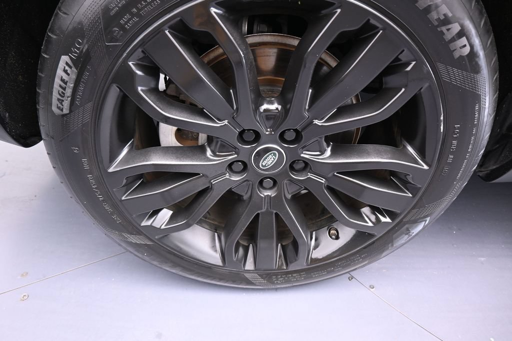 Used 2020 Land Rover Range Rover Sport SE AWD/4WD image 45