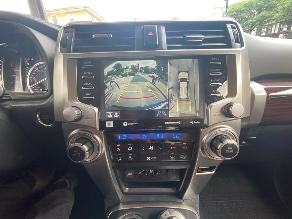Used 2023 Toyota 4Runner Limited AWD/4WD image 21