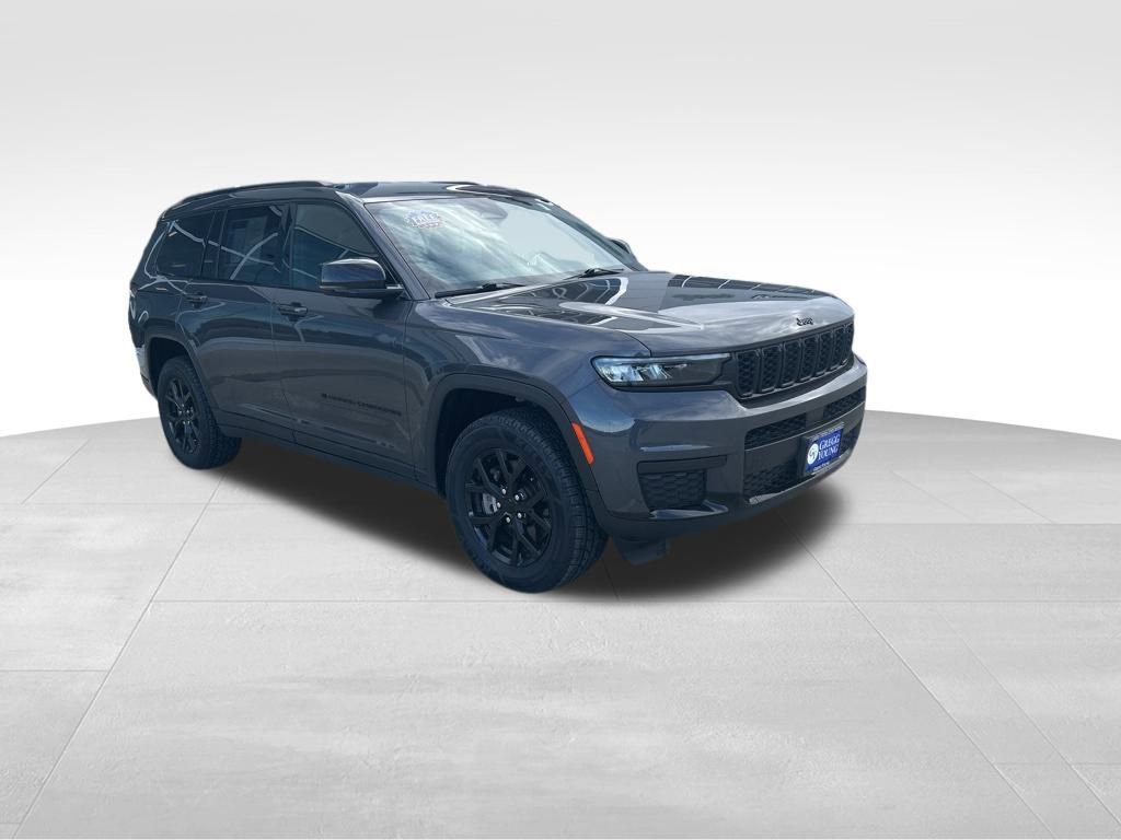 Used 2024 Jeep Grand Cherokee L Laredo image 11