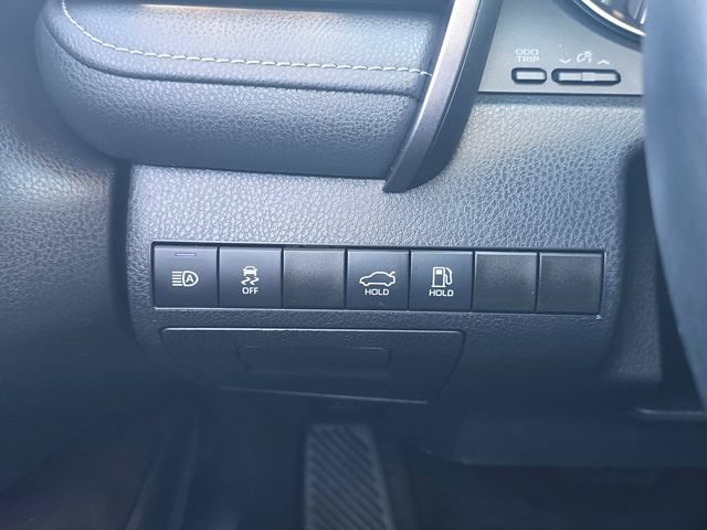 Used 2022 Toyota Camry SE FWD image 25