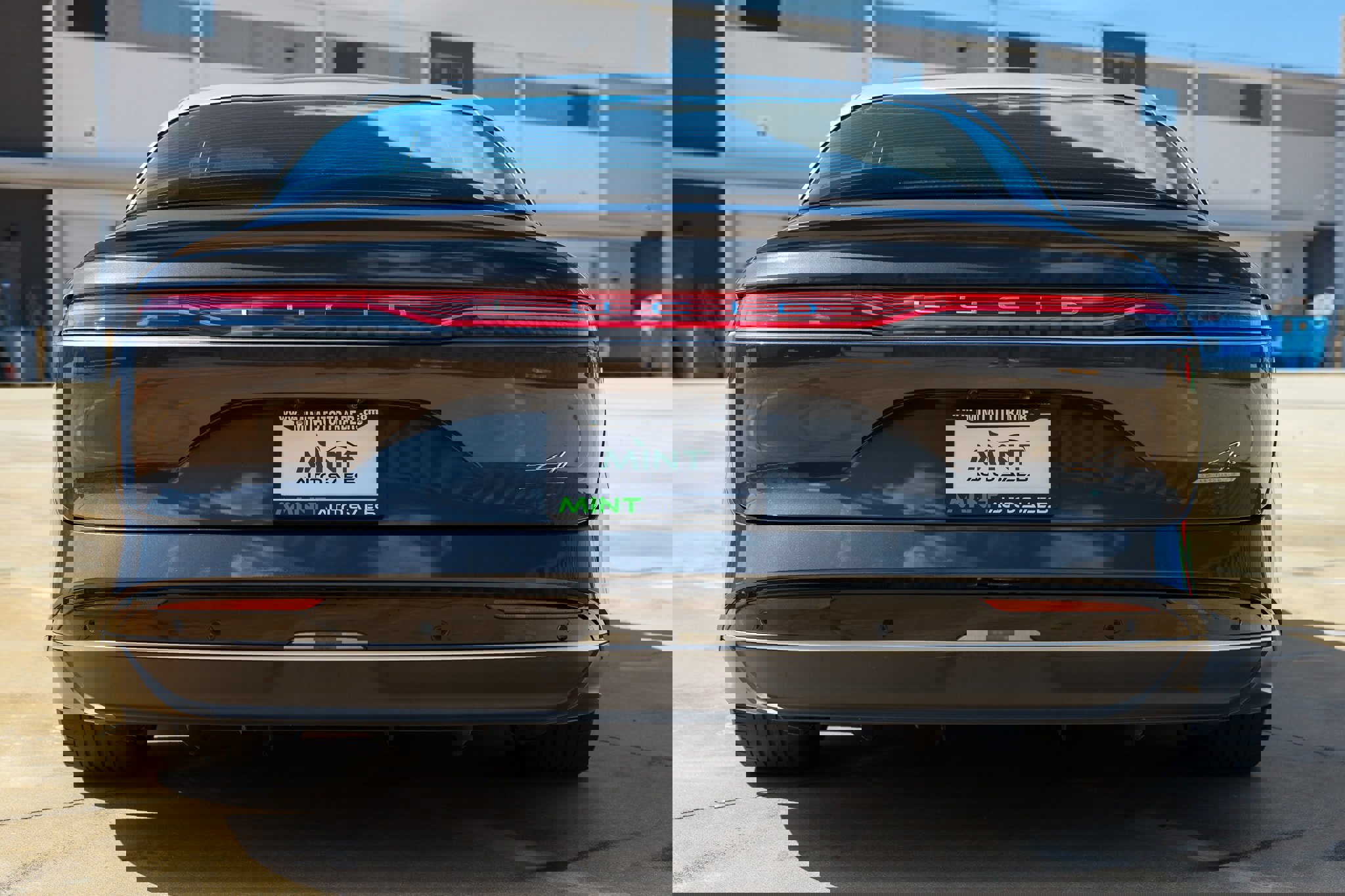 Used 2023 Lucid Air Grand Touring image 13