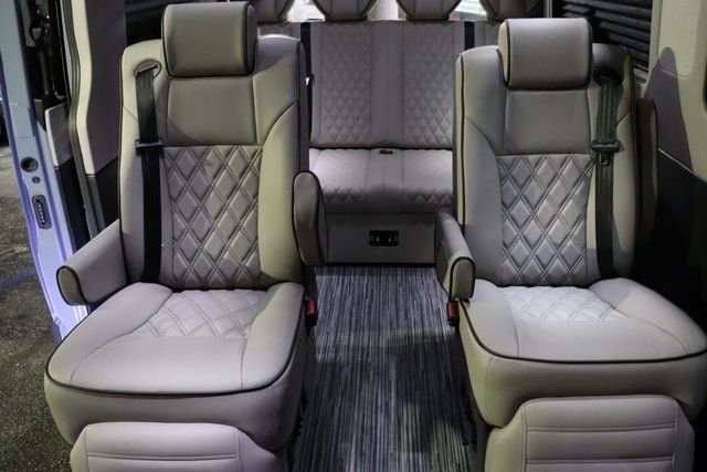 Used 2023 Mercedes-Benz Sprinter 2500 image 9