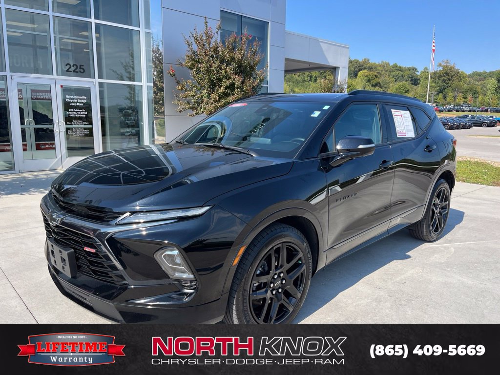 Used 2024 Chevrolet Blazer RS AWD/4WD image 1