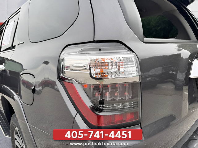 Used 2021 Toyota 4Runner Limited AWD/4WD image 35
