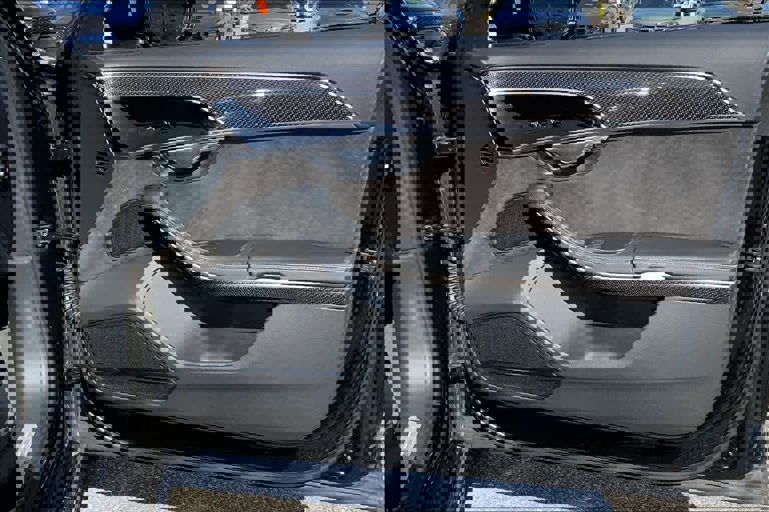 Used 2020 Audi S8 L w/ S8 Executive Package AWD/4WD image 21