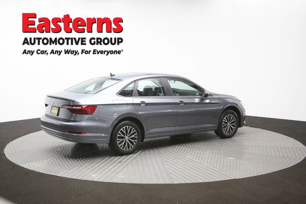Used 2020 Volkswagen Jetta SE w/ SE Cold Weather Package image 44