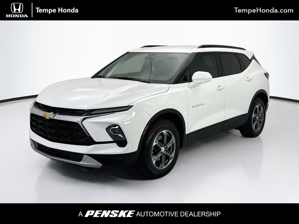 Used 2024 Chevrolet Blazer LT w/ Convenience Package FWD image 1