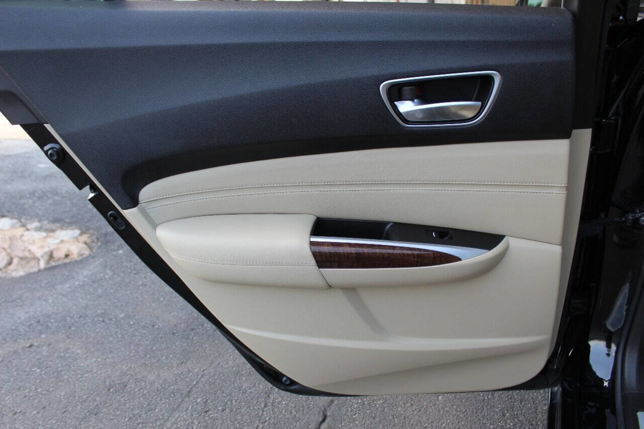 Used 2018 Acura TLX image 14