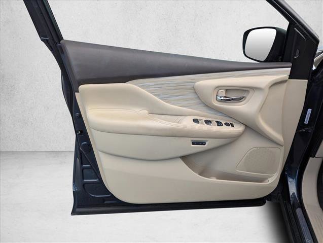 Used 2017 Nissan Murano SL image 22