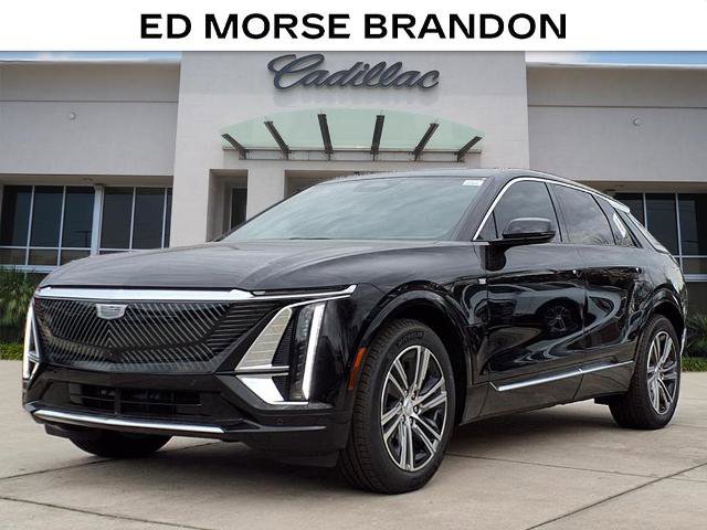 New 2026 Cadillac Lyriq Luxury RWD image 1