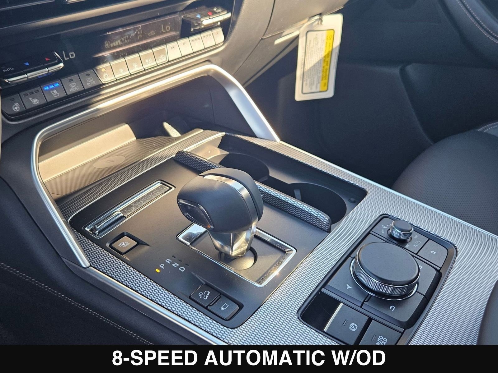 New 2025 MAZDA CX-70 Plug-In Hybrid w/ Premium Plus image 18