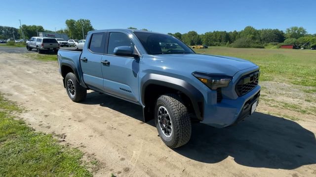 New 2026 Toyota Tacoma TRD Off-Road AWD/4WD image 2