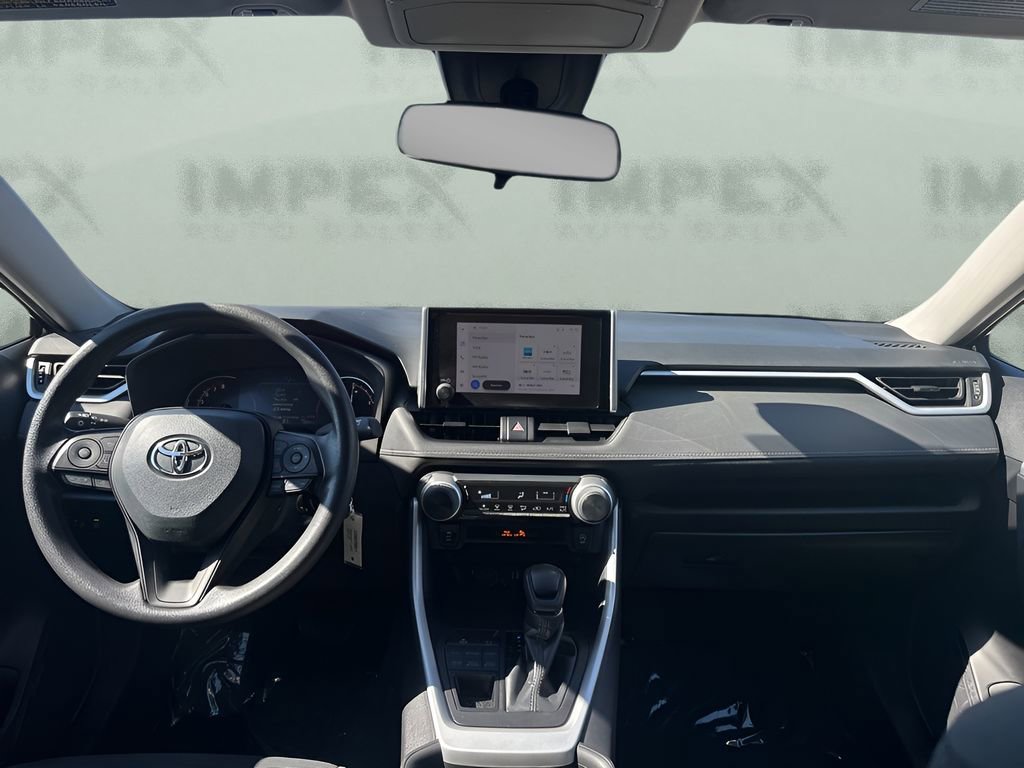 Used 2024 Toyota RAV4 LE image 11