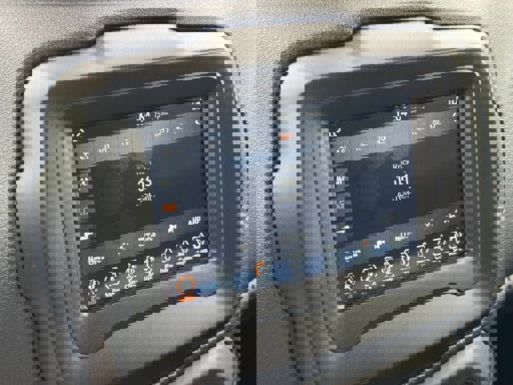 Used 2020 Jeep Renegade Sport w/ Sport Appearance Group image 22