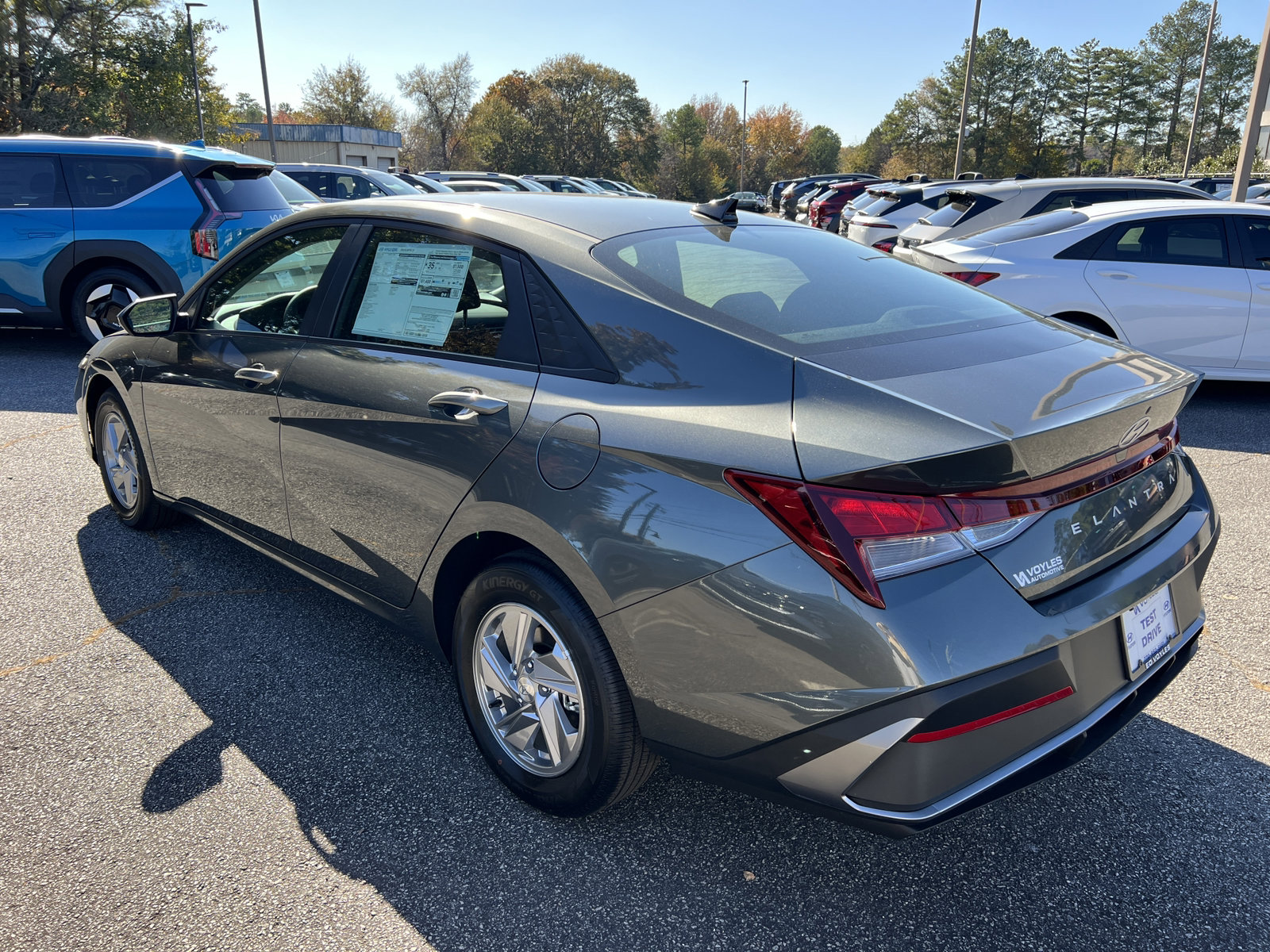 New 2026 Hyundai Elantra SE image 7