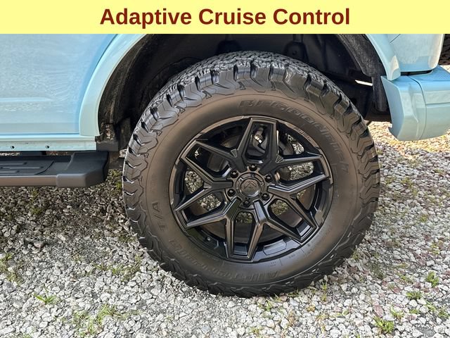 Used 2023 Ford Bronco Heritage Edition AWD/4WD image 10