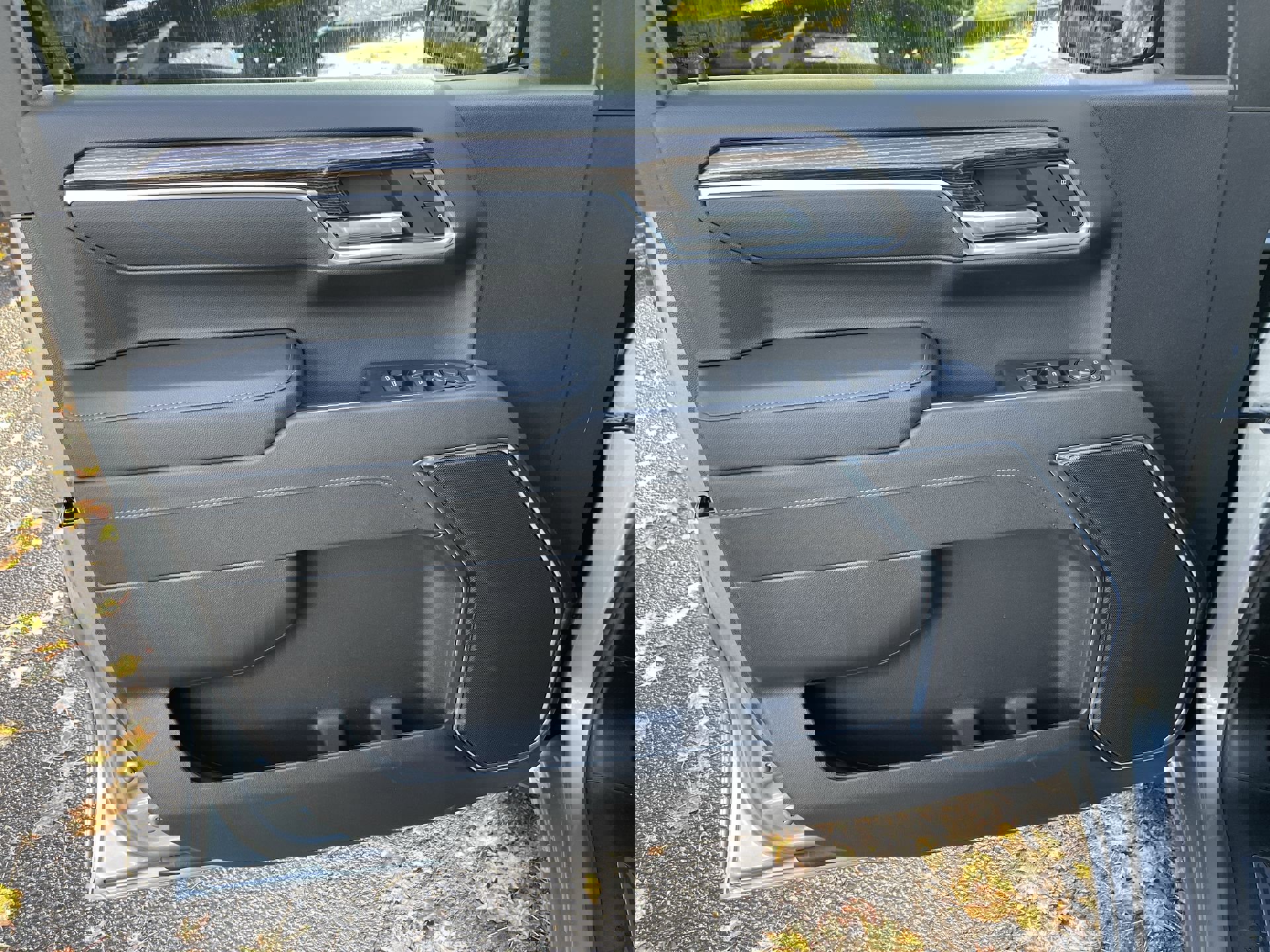 New 2026 GMC Sierra 1500 Elevation image 55