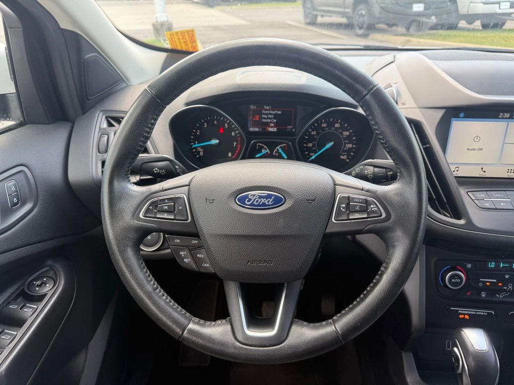 Used 2019 Ford Escape SEL image 13