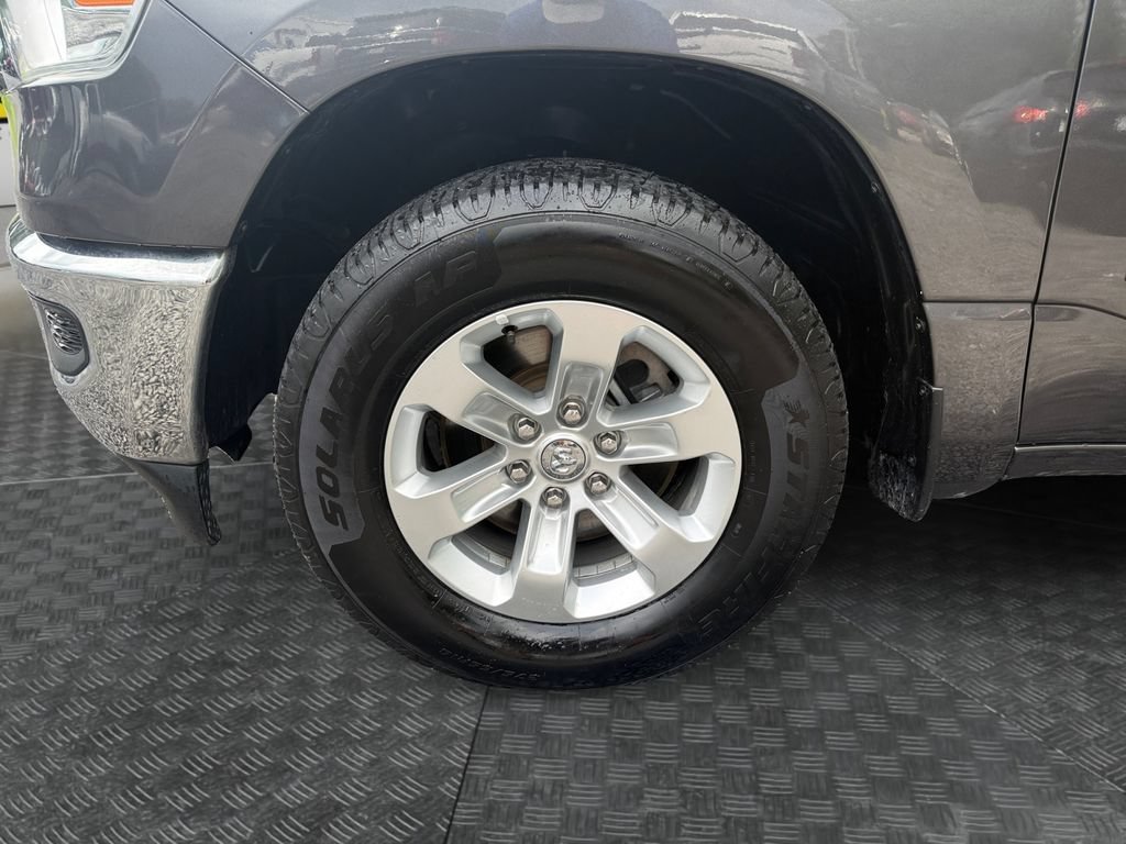 Used 2024 RAM 1500 Laramie RWD image 14