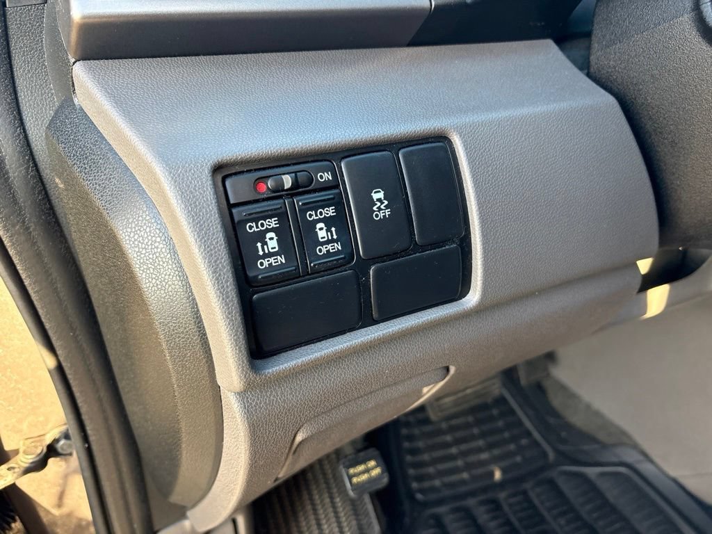 Used 2016 Honda Odyssey EX image 17