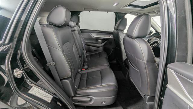 Used 2024 MAZDA CX-90 3.3 Turbo w/ Preferred Plus image 23