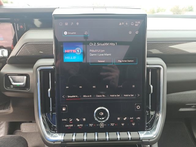 New 2026 GMC Yukon Elevation w/ Elevation Premium Package AWD/4WD image 25