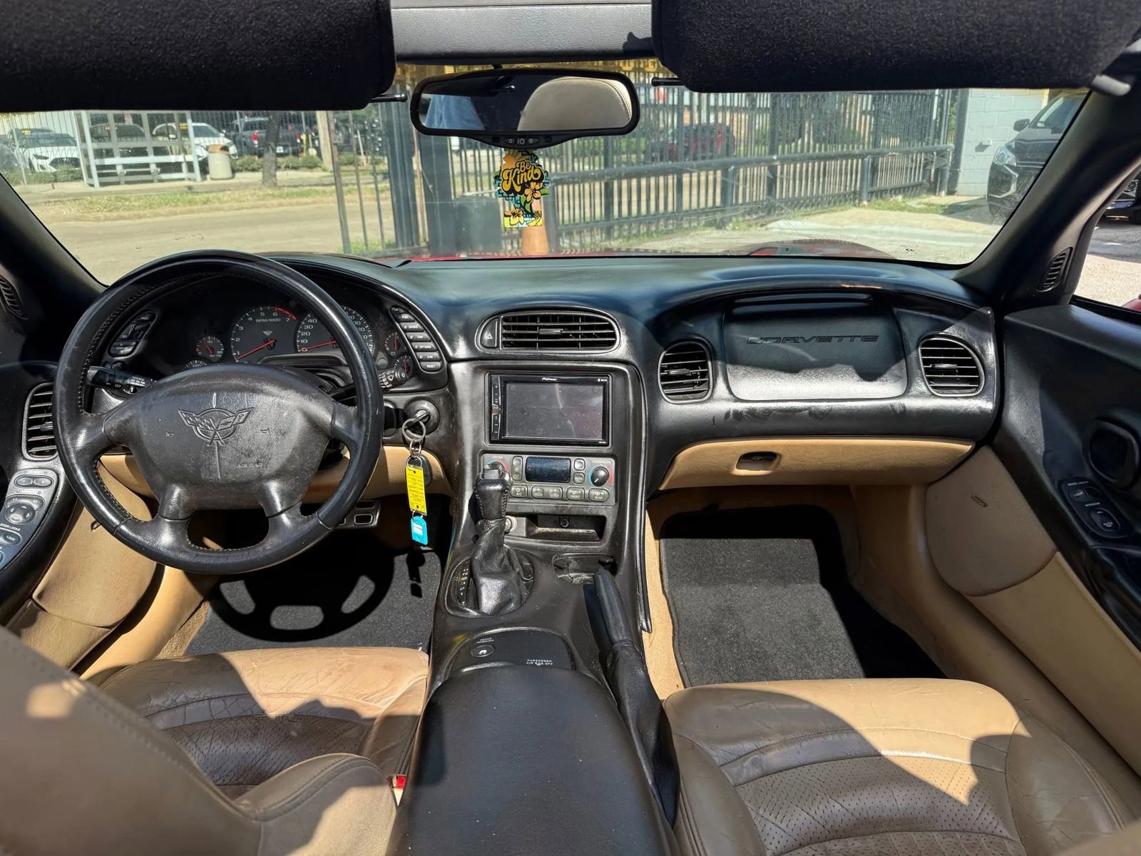 Used 2004 Chevrolet Corvette Convertible w/ Preferred Equipment Group image 23