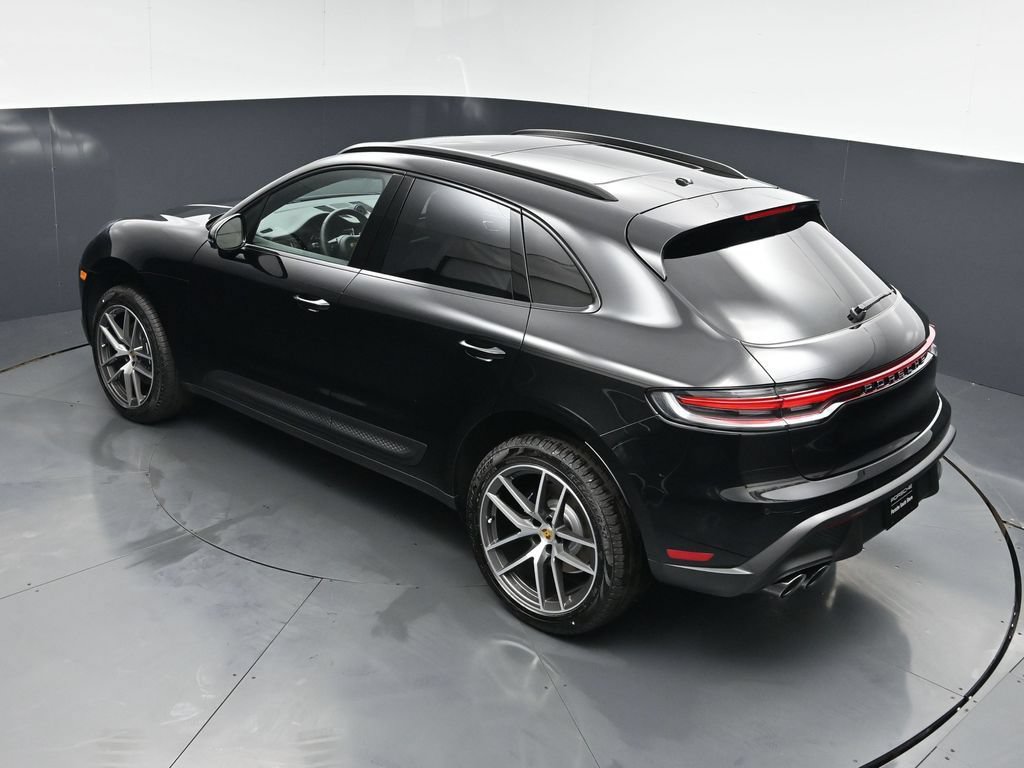 New 2026 Porsche Macan AWD/4WD image 16