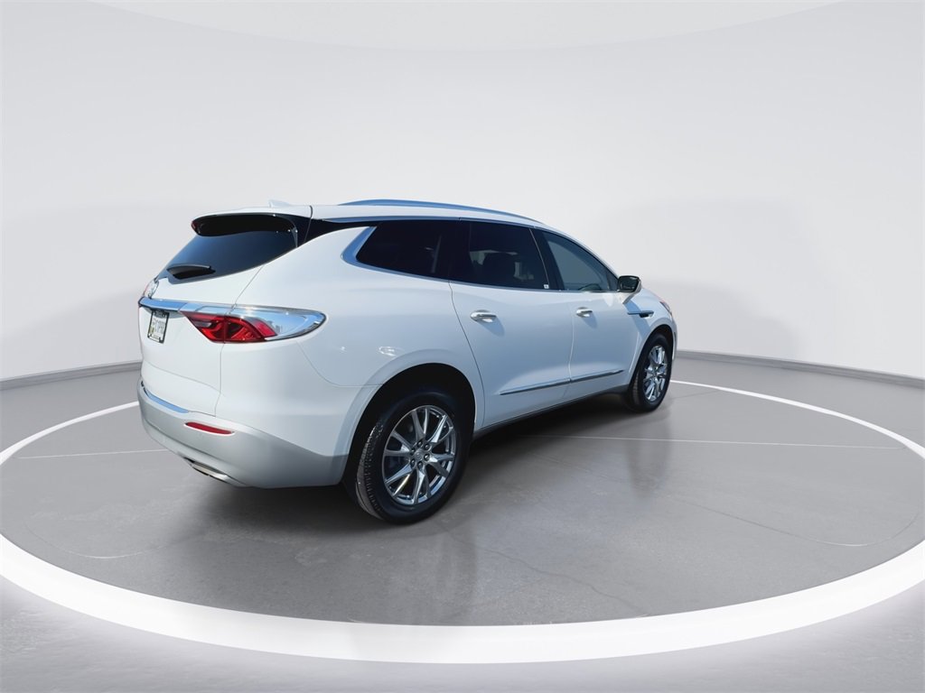 Used 2022 Buick Enclave Essence w/ Experience Buick Package image 8