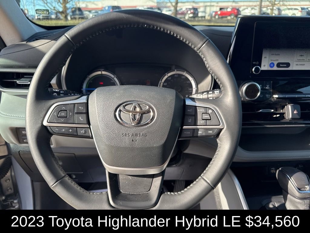 Used 2023 Toyota Highlander LE image 23