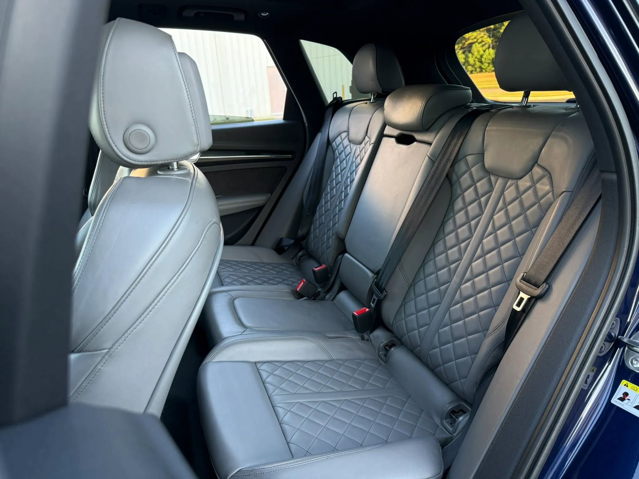 Used 2018 Audi SQ5 Premium Plus w/ S Sport Package image 29